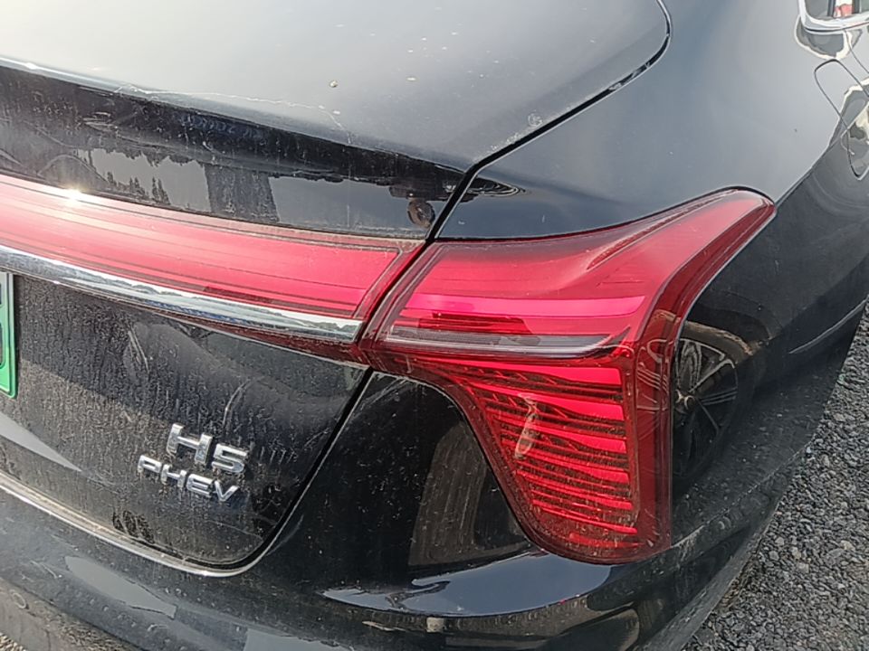 Hongqi H5 PHEV 2025 130 Super Hybrid Version — снимка 9