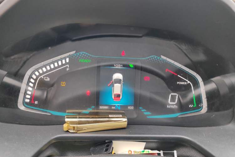 Used ORA iQ 2018 High-Range Version Smart Connectivity Model
