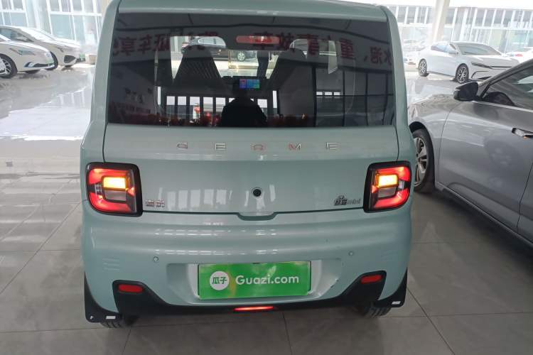 Used Geely Galaxy Panda 2023 Panda Mini 200km Endurance Bear Rear