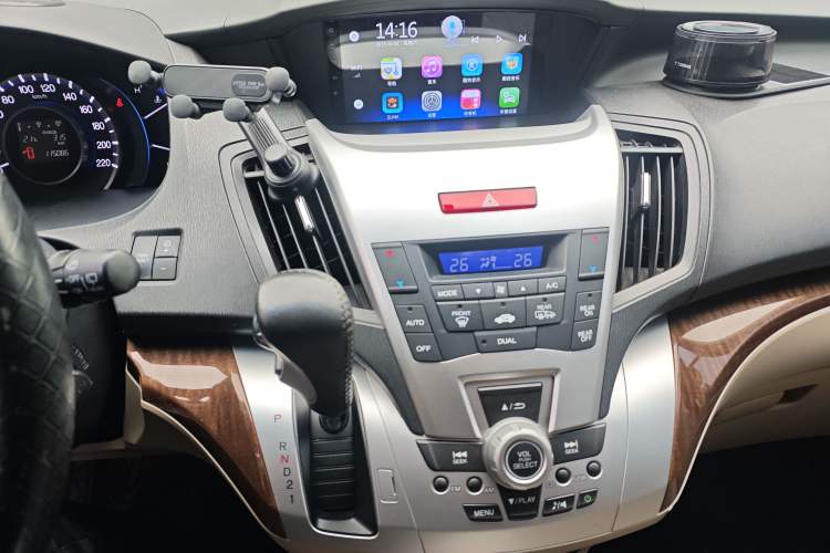 Used Honda Odyssey 2013 2.4L Leading Edition Audio And AC Panel