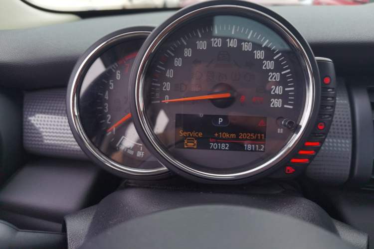 Used MINI MINI 2016 1.5T COOPER Five-Door Edition