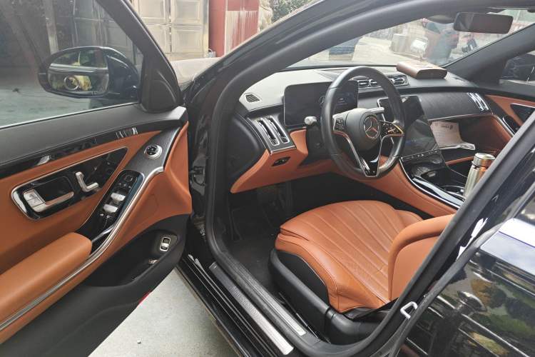 Used Mercedes-Benz S-Class 2022 Revised S 400 L Business Version Driver Seat