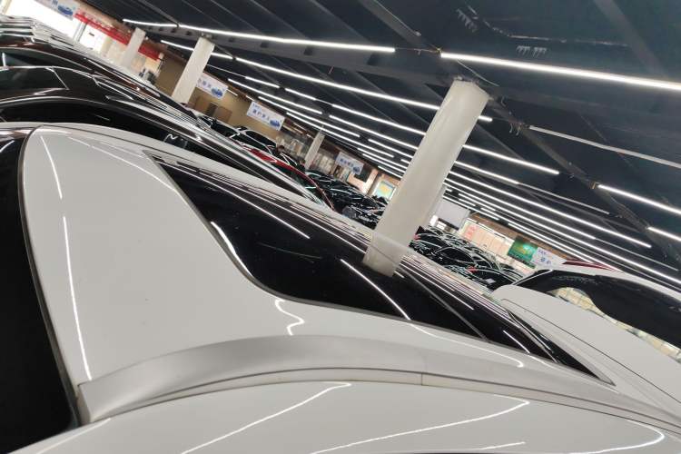 Used Geely Auto Emgrand X7 Sport 2018 1.8TD Automatic Two-Wheel Drive Smart Connect 4G Internet Edition Roof