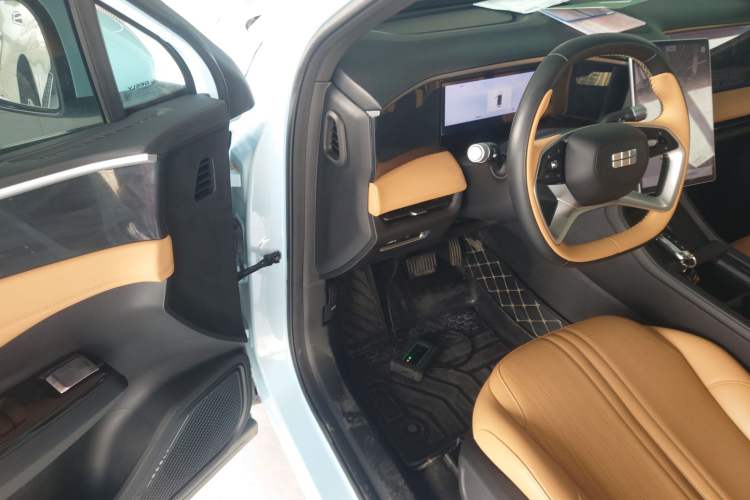 Used Geely Galaxy L7 2023 1.5T 115 km MAX Driver Seat