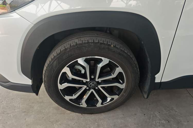 Used Toyota FRONTLANDER 2024 2.0L CVT Luxury Edition
