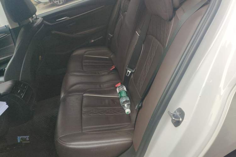 Used BMW 5 Series 2019 530Li Leading Model Luxury Package
