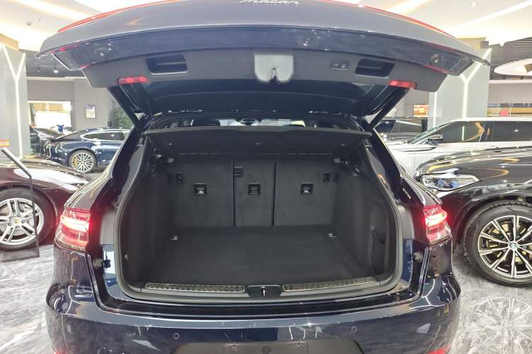 Used Porsche Macan 2018 Macan 2.0T
