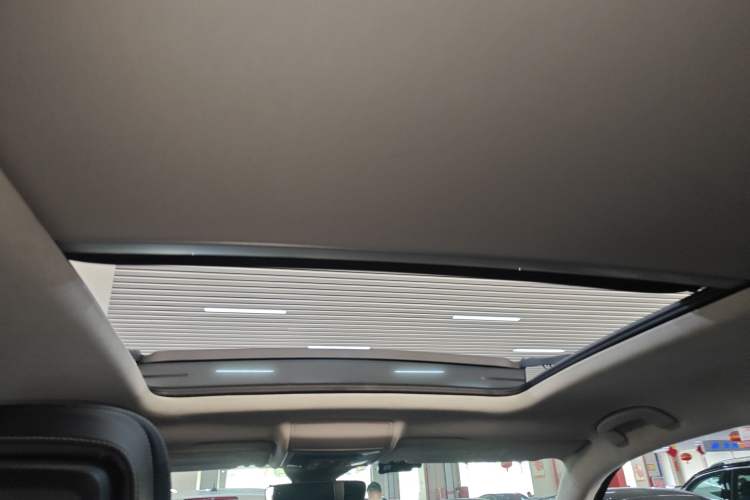 Used Volkswagen Teramont X 2019 530 V6 Four-Wheel Drive Prestige Flagship Edition Headliner