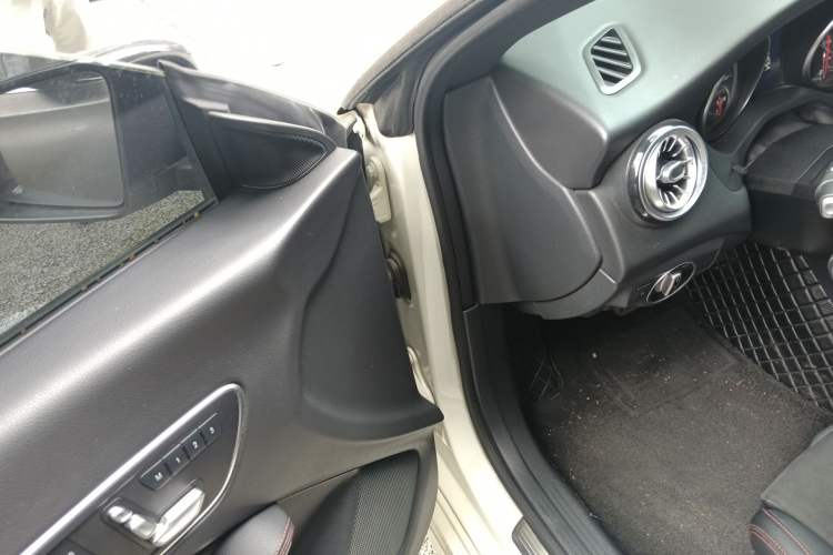 Used Mercedes-Benz CLA 2017 Refreshed CLA 220 4MATIC