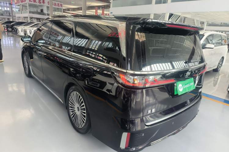 Used VOYAH Dream 2025 PHEV Four-Wheel-Drive Flagship Kunpeng Edition Rear Left 45 Deg