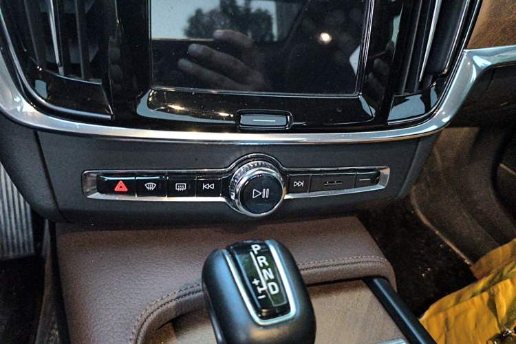 Used Volvo S90 2020 Facelifted T5 Zhiyi Luxury Edition
