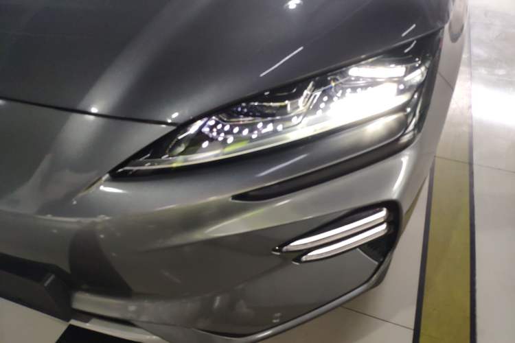 Used BYD Song PLUS New Energy 2024 Honor Edition EV 520km Luxury Model