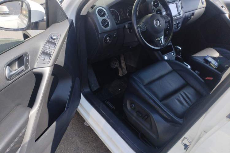 Used Volkswagen Tiguan 2012 2.0 TSI Automatic All-Wheel Drive Elite Edition