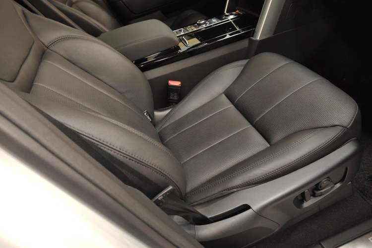 Used Land Rover Discovery 2017 3.0 SC V6 HSE
