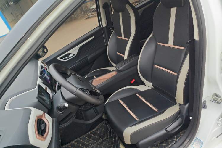 Used SOL E10X 2021 302 km Range Ultra-Advanced Version 31.4 kWh
