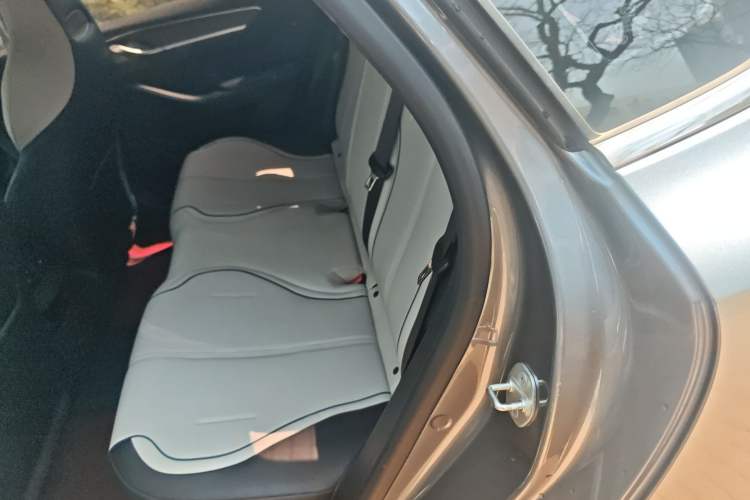 Used BYD Destroyer 05 2024 Honor Edition DM-i 120KM Luxury Model Left Rear Seat