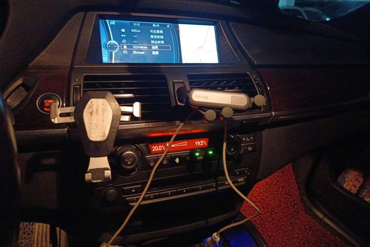 Used BMW X6 2011 xDrive35i Audio And AC Panel