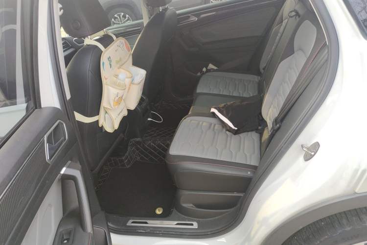 Used Volkswagen Tiguan X 2023 330TSI Two-Wheel-Drive Flagship Edition Left Rear Seat