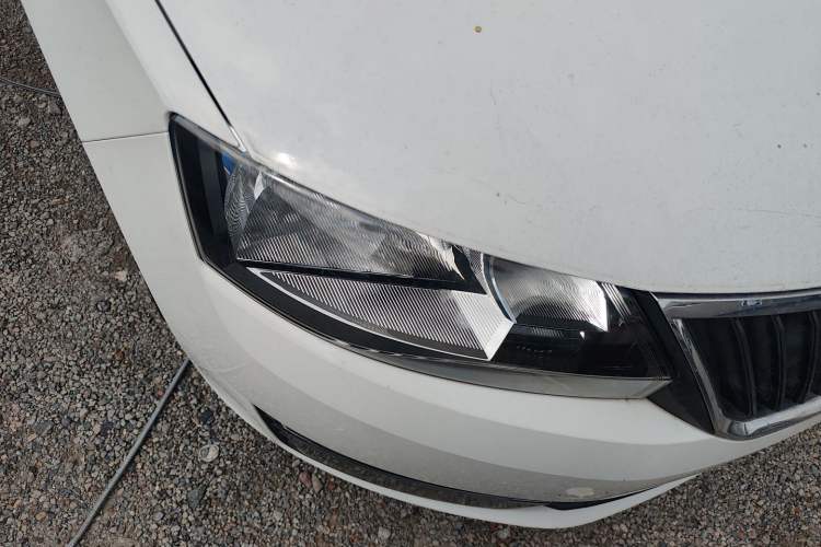 Used Skoda Rapid Spaceback 2014 1.6L Automatic Enjoyment Edition
