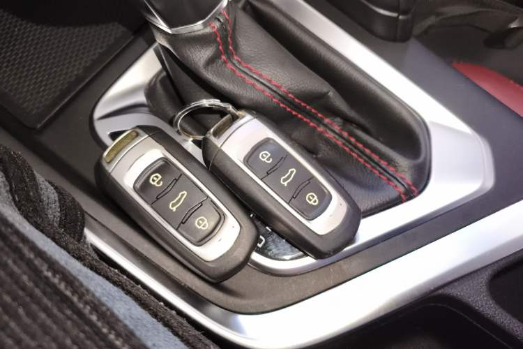 Used Geely Auto Vision X3 2021 PRO 1.5L CVT Deluxe Model Vehicle Key