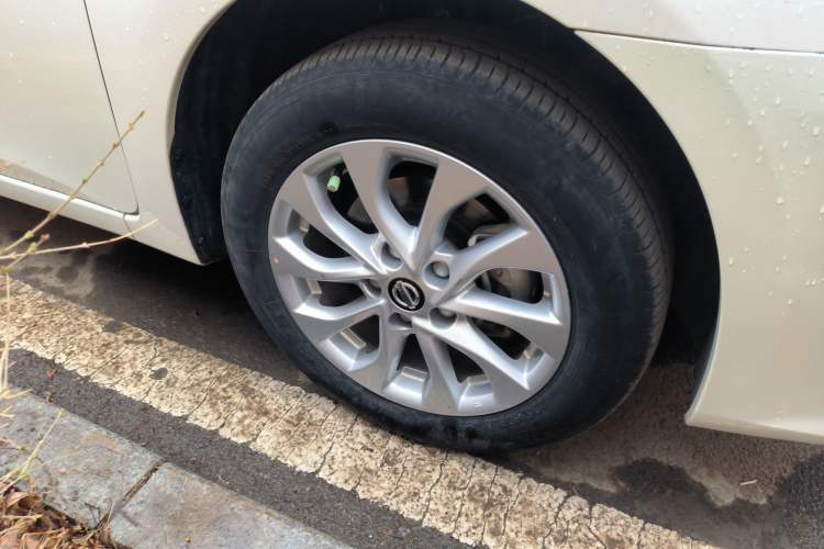 Used Nissan Sylphy 2024 Classic 1.6XE CVT Comfort Edition Right Front Wheel Hub