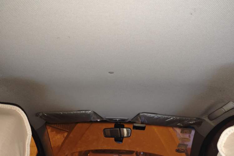 Used Baojun 310 2016 1.2L manual Comfort trim level