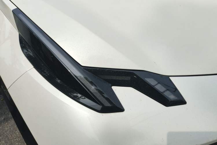 Used Zeekr X 2023 Rear-Drive YOU Edition 4 Seats Right Front Headlight