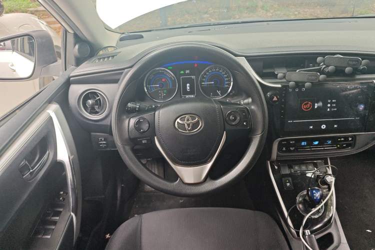 Used Toyota Corolla 2017 Revised Dual-Engine 1.8L E-CVT Leading Edition