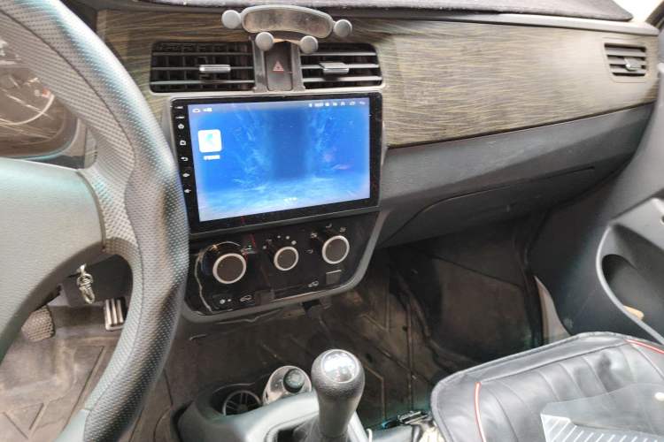 Used Jinbei Hiace X30 2013 1.3L Comfort Model Audio And AC Panel