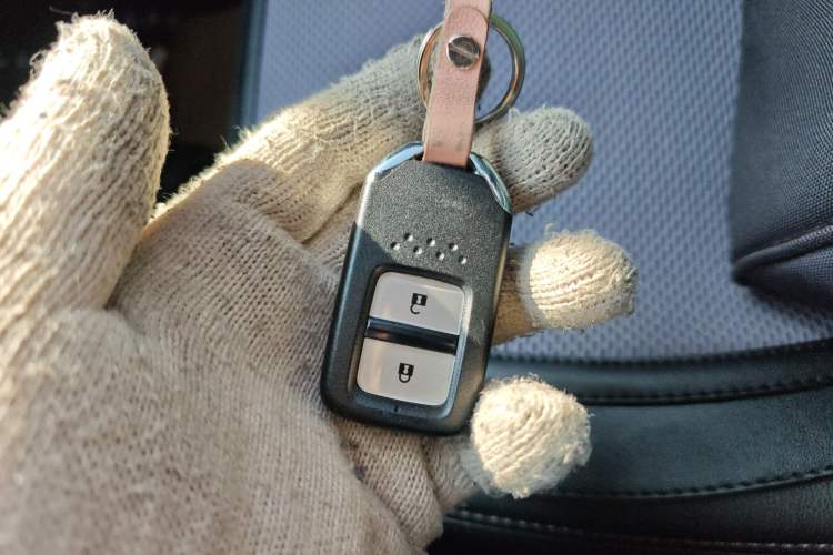 Used Honda Vezel 2017 1.5L CVT 2WD Comfort Model
