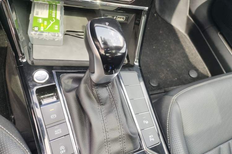 Used Volkswagen Passat 2023 Restyled 330TSI Starry Luxury Edition
