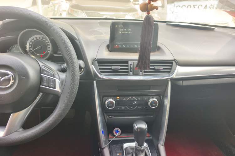 Used Mazda CX-4 2016 2.0L Automatic 2WD Blue Sky Luxury Edition