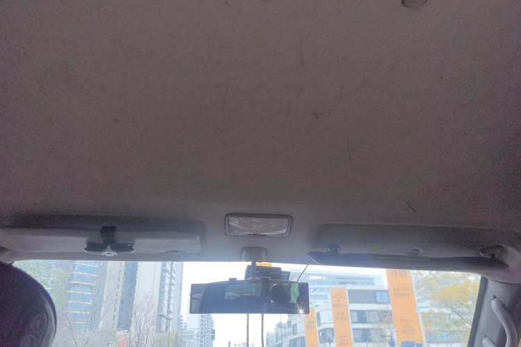 Used FORTHING Lingzhi 2012 Passenger Version 1.6L Comfort Edition
