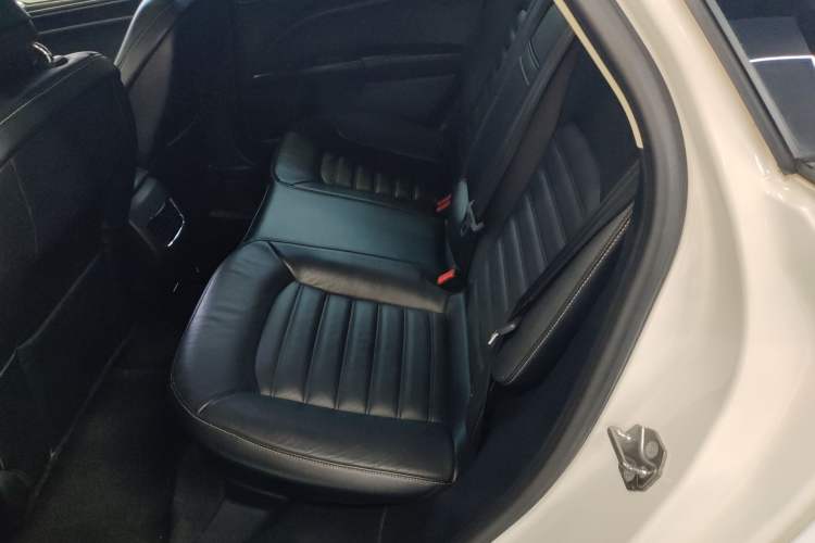 Used Ford Mondeo 2017 EcoBoost 180 Stylish Model
