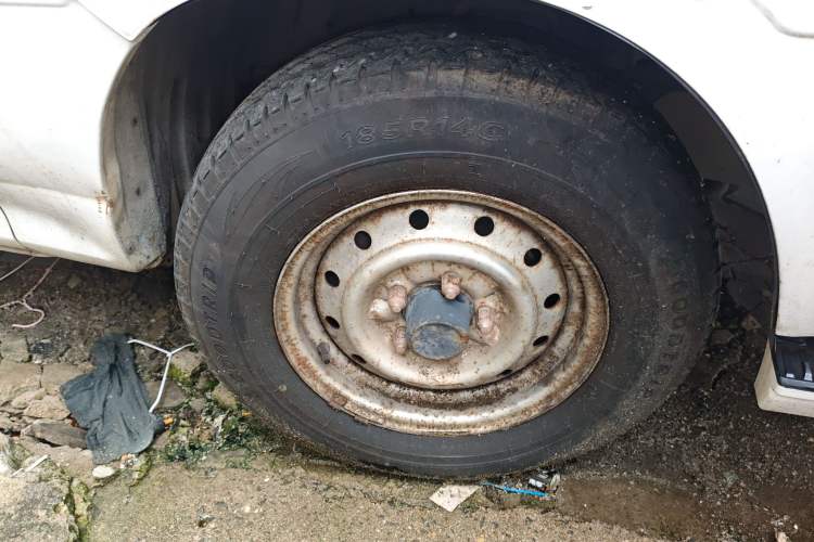 Used Jinbei Hiace 2014 2.0L 5th Generation Kuaiyunwang Business Version 4G19
