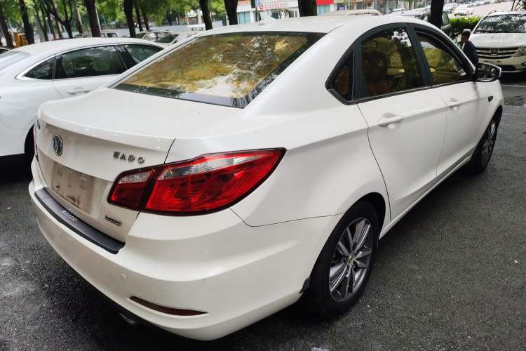 Used CHANGAN Eado 2016 1.6L Manual Fashion Edition