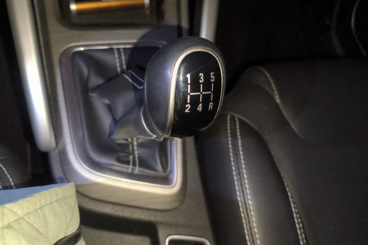 Used Geely Auto Vision X3 2017 1.5L Manual Luxury Model