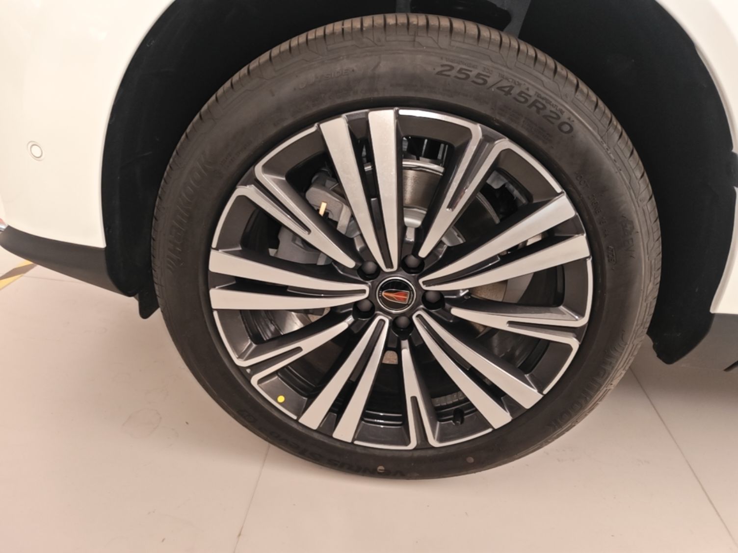 Hongqi HS6 PHEV 2026 240 Smart Hybrid Version — снимка 10