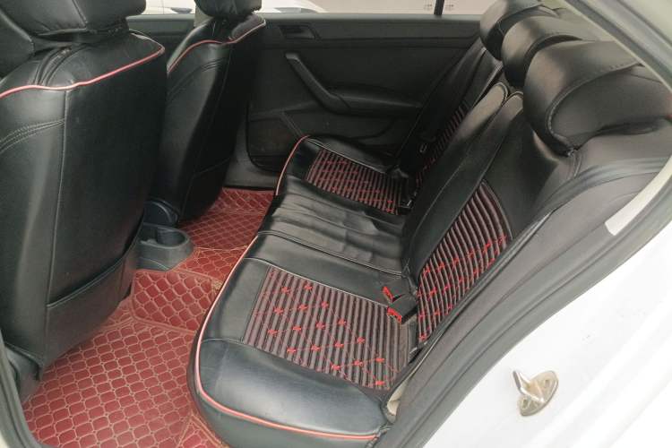 Used Volkswagen Santana 2019 1.5L Manual Fashion Edition China VI Standard Left Rear Seat