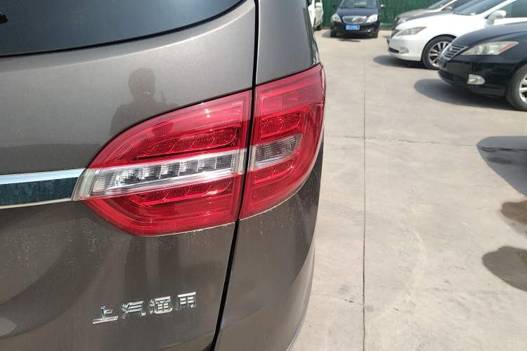 Used Buick GL8 2017 25S Prestige Version China V Standard Right Rear Taillight