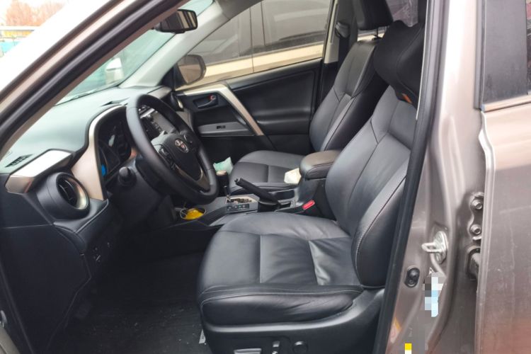 Used Toyota RAV4 2015 2.5L Automatic 4x4 Elite Edition