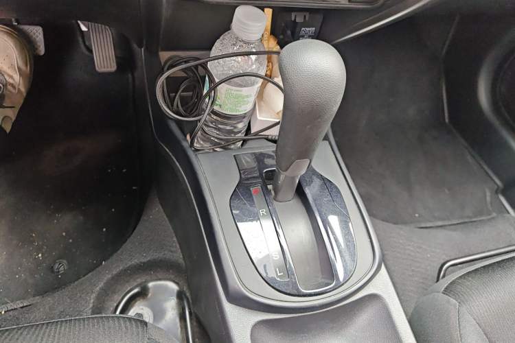 Used Honda City 2017 1.5L CVT Elite Edition Gear Lever