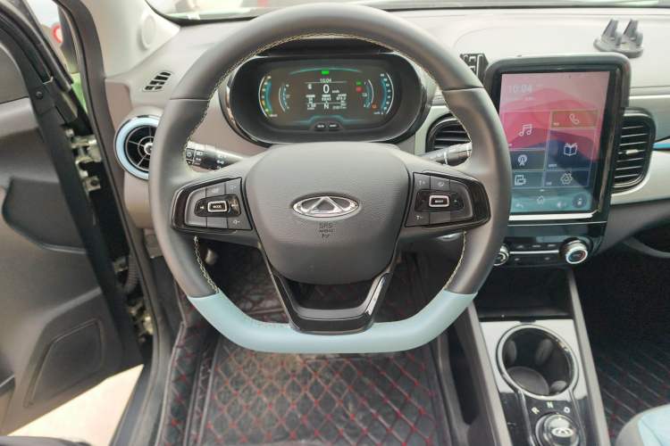 Used Chery QQ Little Ant 2023 251km True Love Edition Lithium Iron Phosphate Steering Wheel