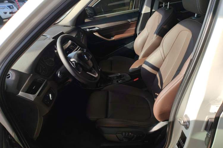 Used BMW X1 2016 sDrive18Li Luxury Model
