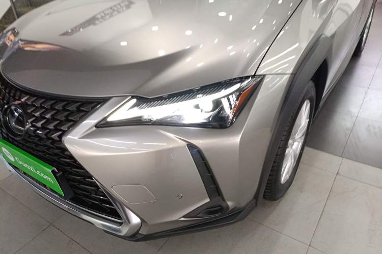 Used Lexus UX 2022 260h Explore-Edition