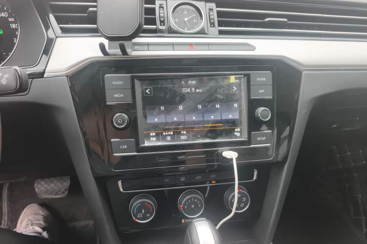 Used Volkswagen Magotan 2019 330TSI DSG Leading Model China VI Standard
