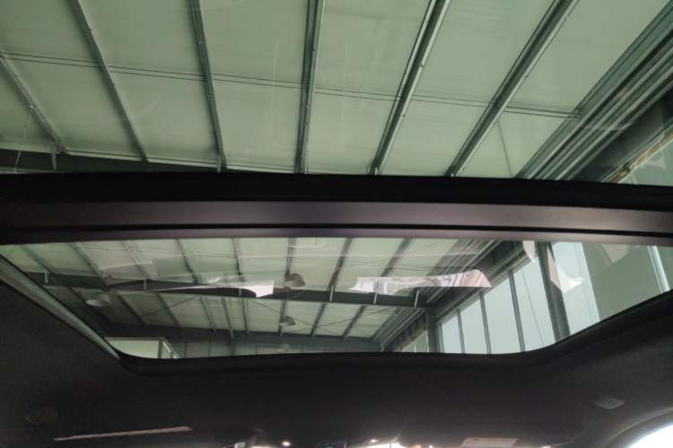 Used Nio ES6 2025 75 kWh Headliner