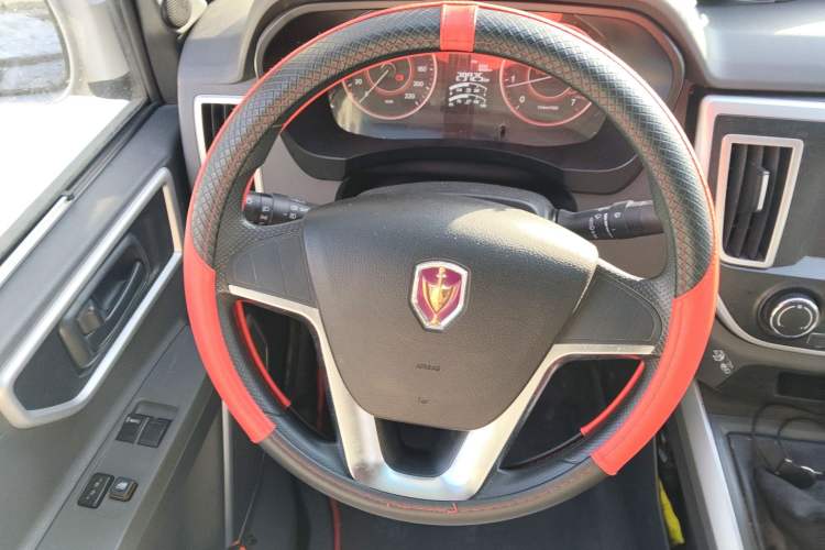 Used Jinbei Hiace King 2021 2.0L City Transport King Series Comfortable High-Roof 6-Seater 1TZS