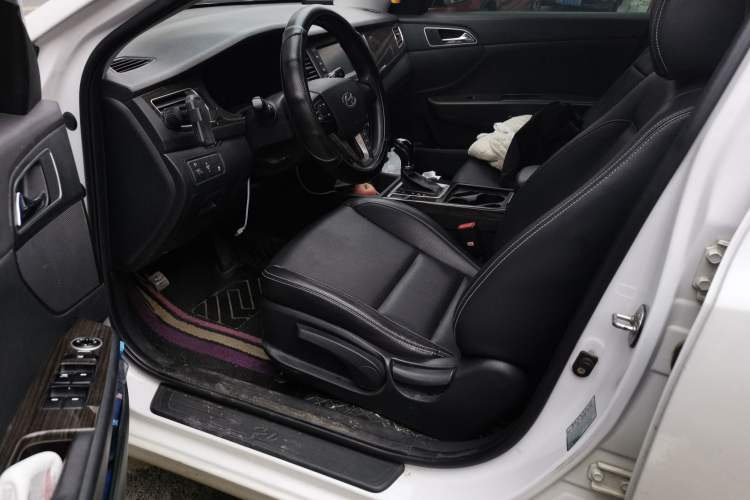 Used Hyundai Mistra 2016 1.6T Automatic Smart GLS