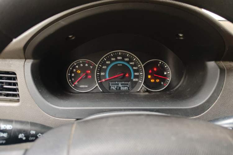 Used Wuling Rongguang V 2018 1.5L Practical Version Instrument Cluster
